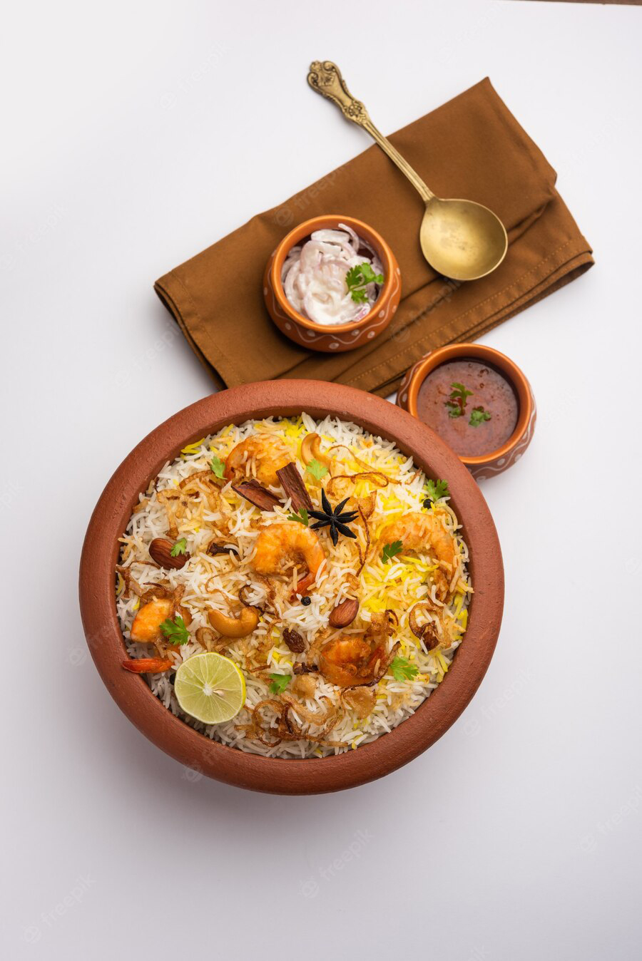 tasty-delicious-prawns-biryani-jheenga-pulav-shrimp-pilaf_466689-71538
